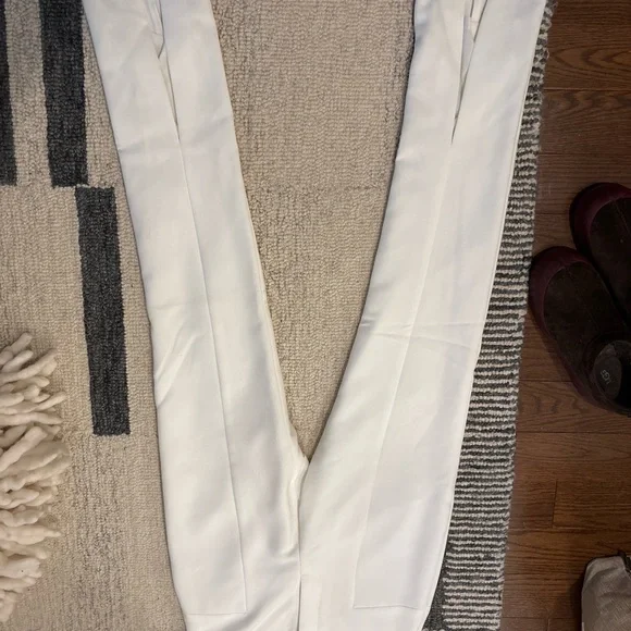 Trina Turk Women's White Straight Leg Pants - Picture 2 of 7